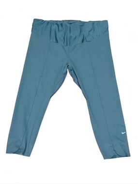 Nike women’s blue dri-fit capri leggings